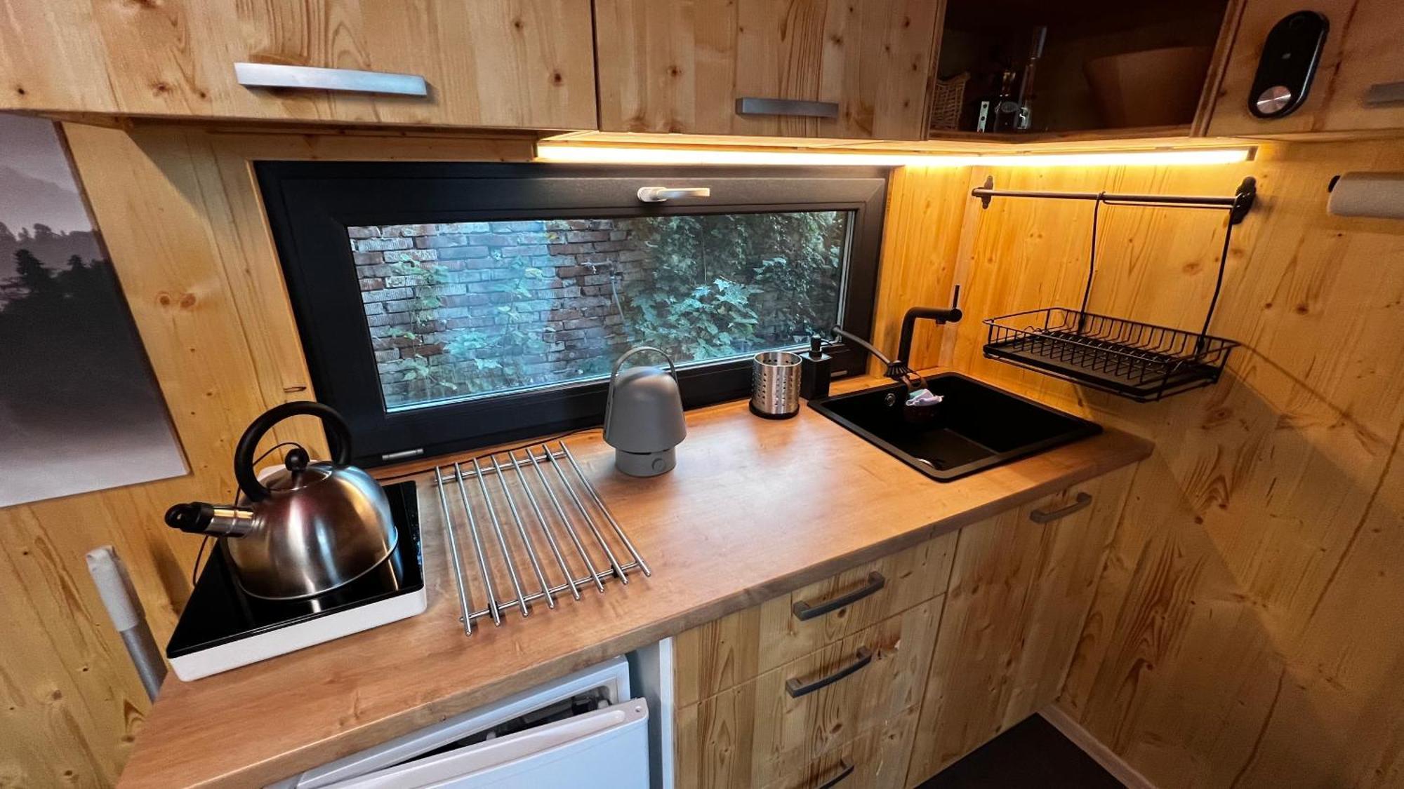 Апартаменты Tiny House Baraczek Brno-Jundrov, Ulice Veslarska Экстерьер фото